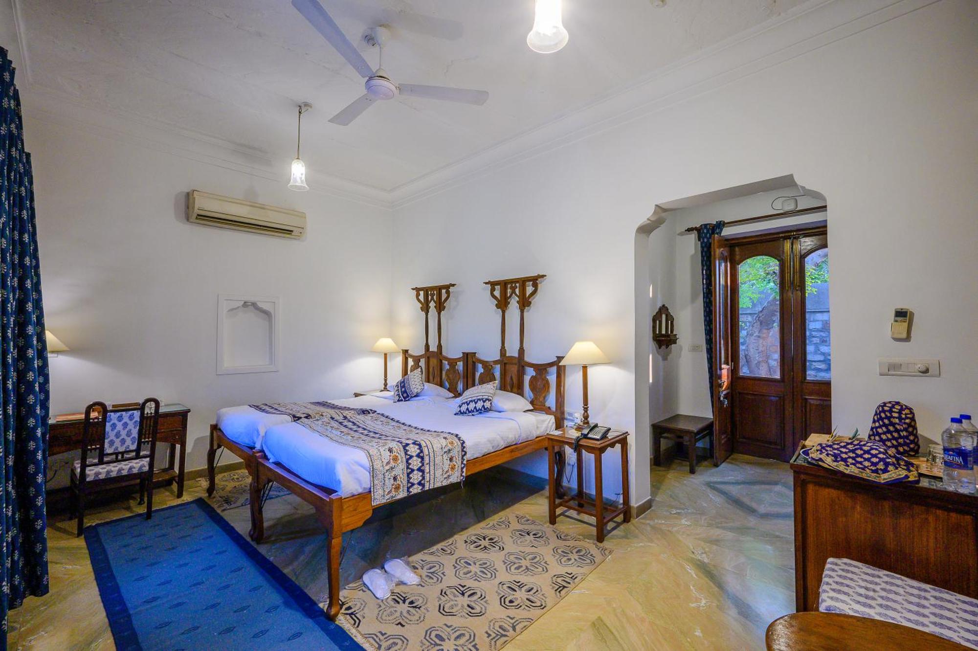 Neemrana'S - Deo Bagh Otel Gwalior Dış mekan fotoğraf