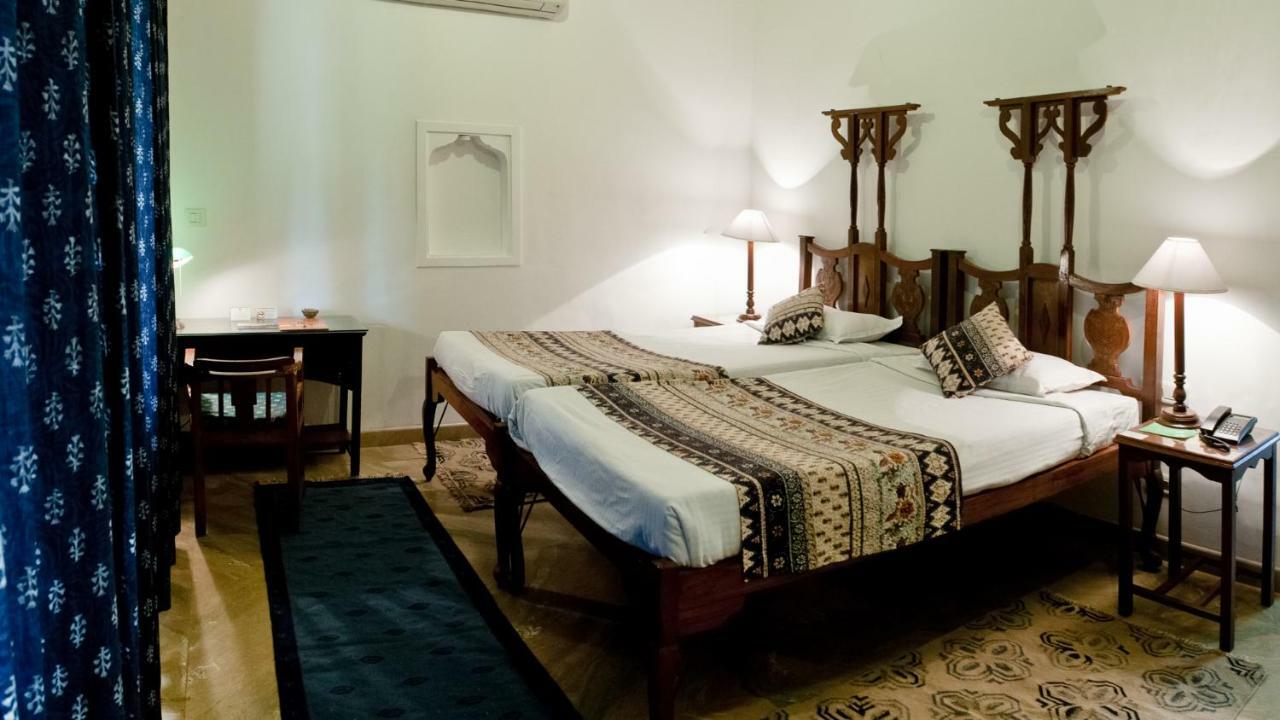 Neemrana'S - Deo Bagh Otel Gwalior Dış mekan fotoğraf